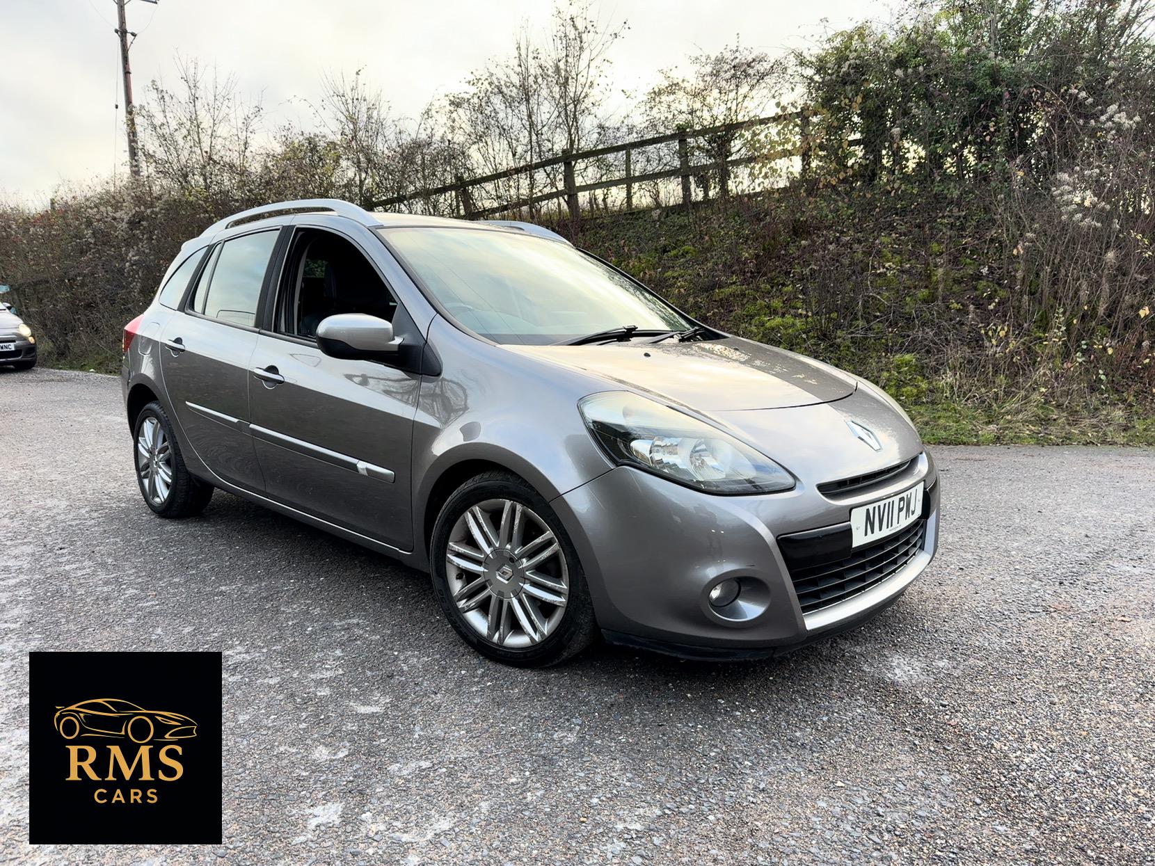 Renault Clio 1.5 dCi GT Line TomTom Sport Tourer 5dr Diesel Manual Euro 5 (88 ps)