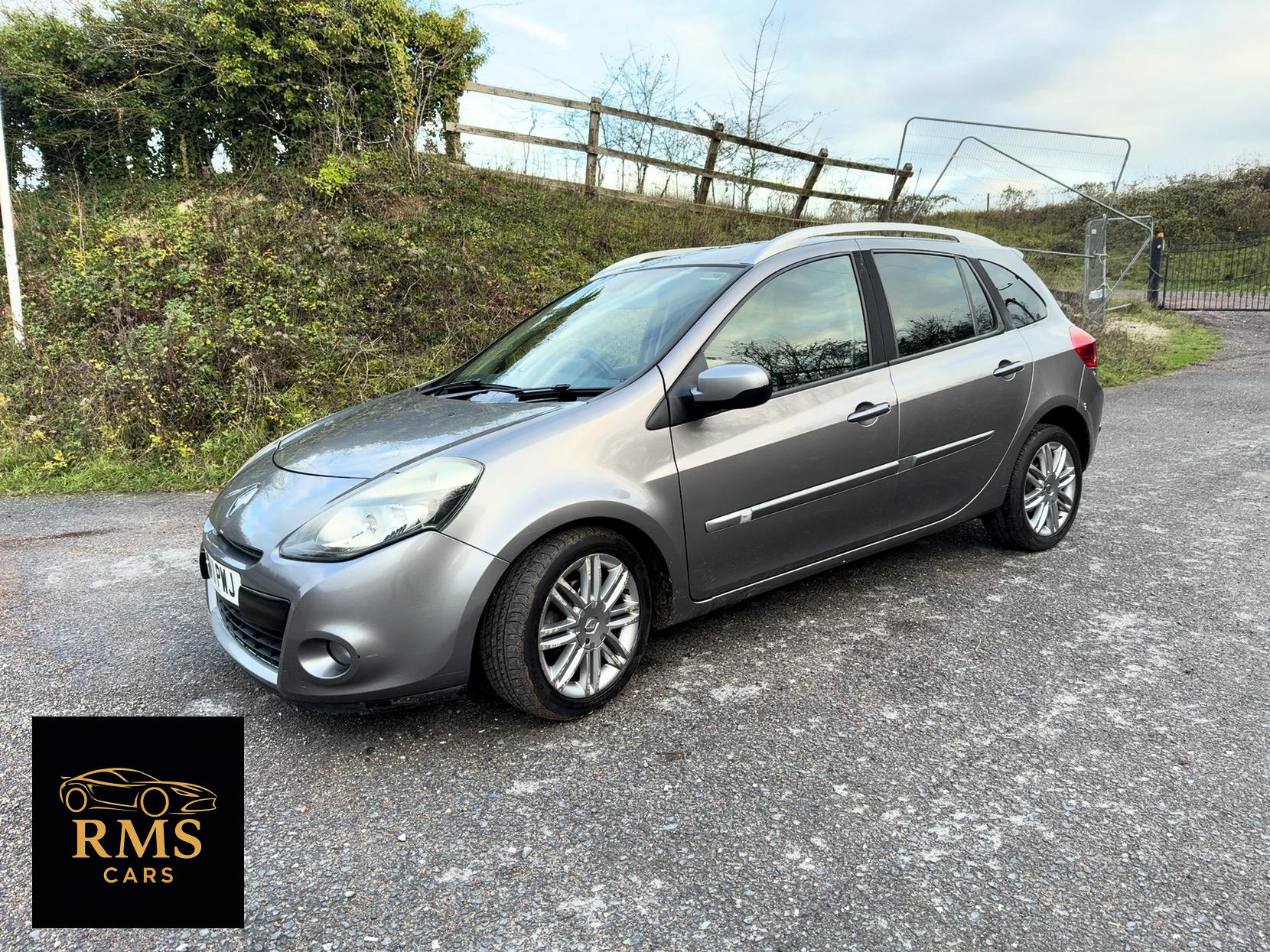 Renault Clio 1.5 dCi GT Line TomTom Sport Tourer 5dr Diesel Manual Euro 5 (88 ps)