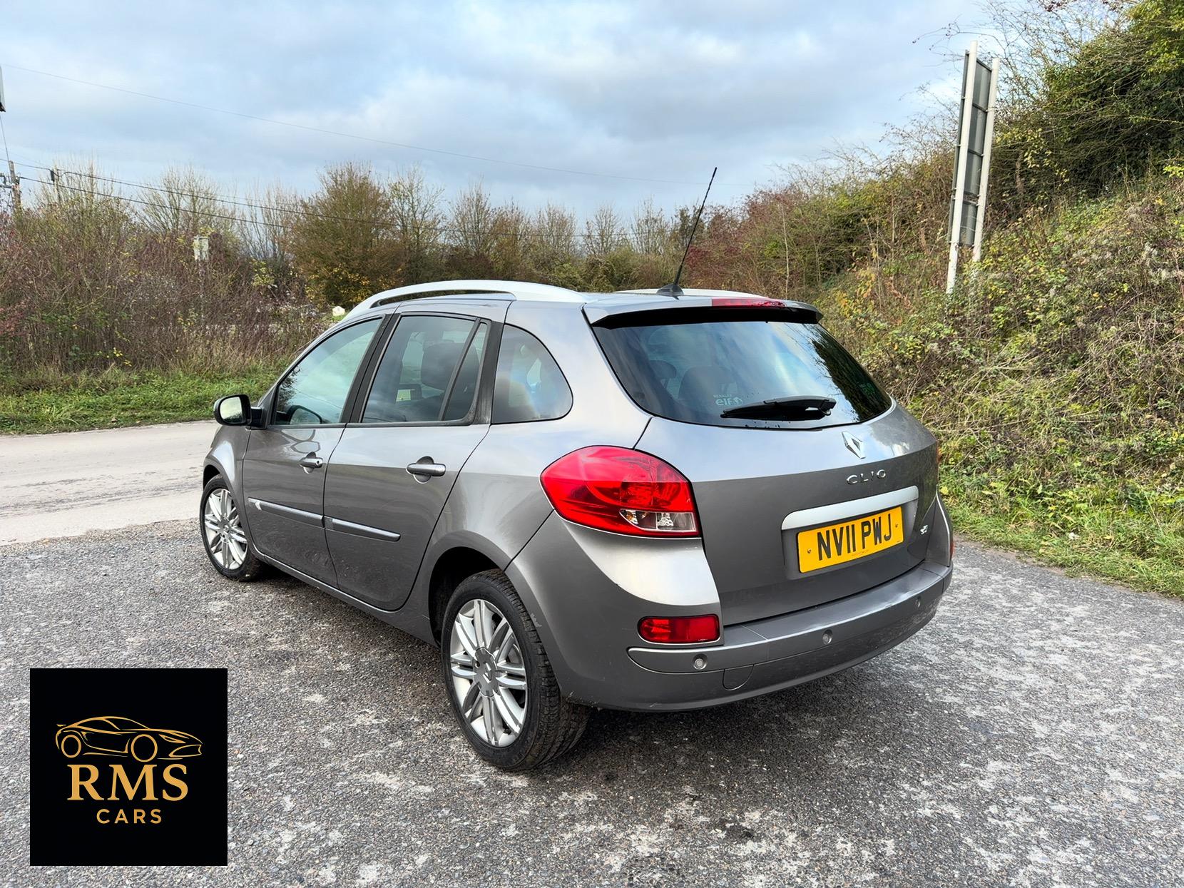 Renault Clio 1.5 dCi GT Line TomTom Sport Tourer 5dr Diesel Manual Euro 5 (88 ps)