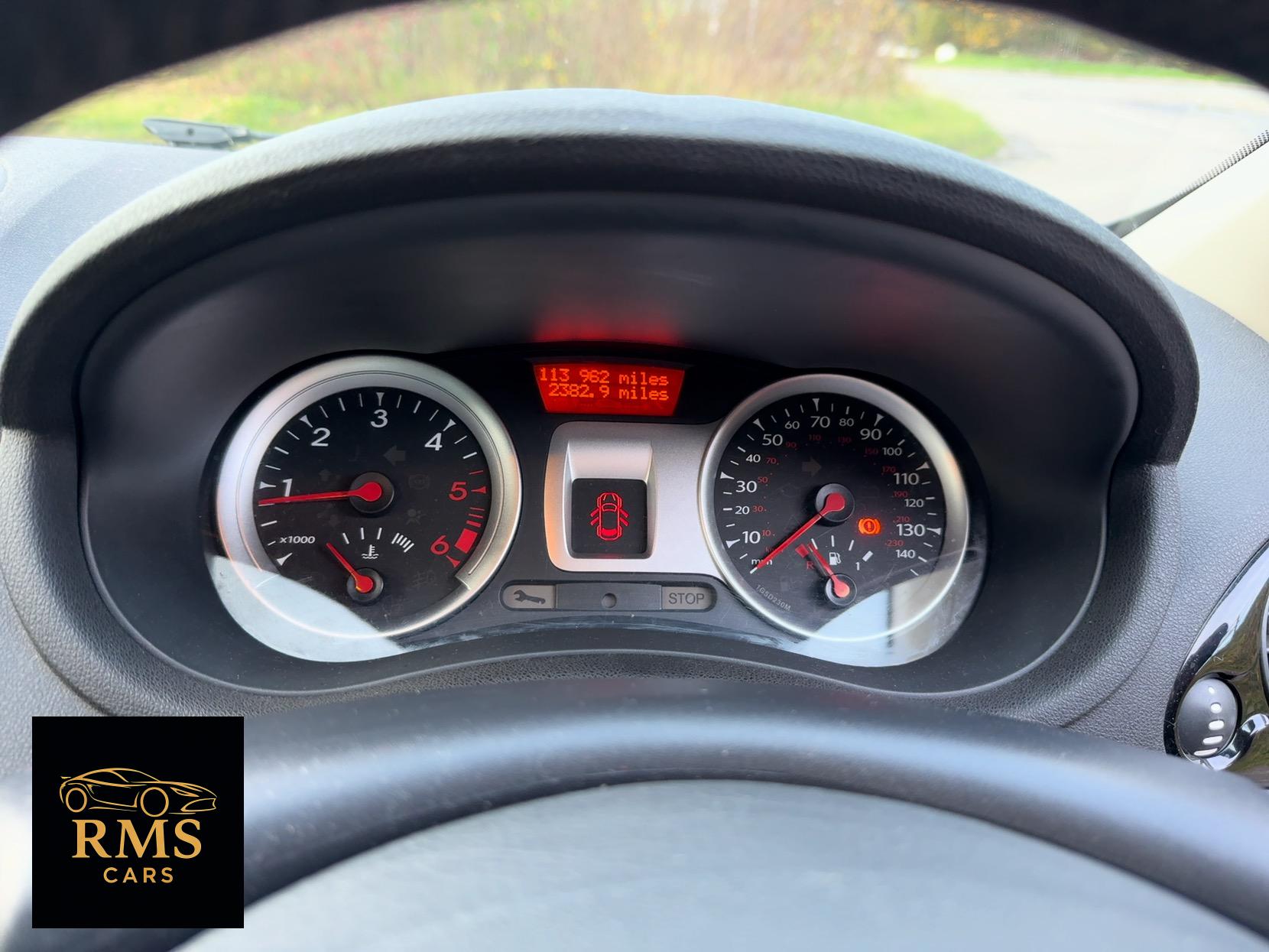 Renault Clio 1.5 dCi GT Line TomTom Sport Tourer 5dr Diesel Manual Euro 5 (88 ps)