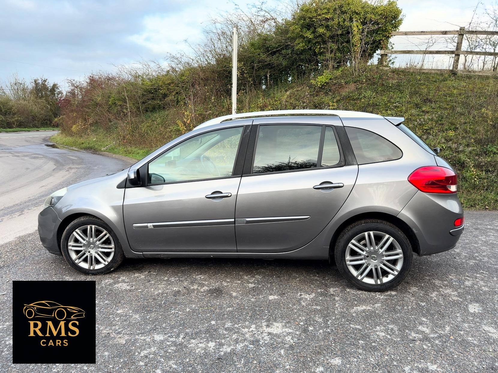 Renault Clio 1.5 dCi GT Line TomTom Sport Tourer 5dr Diesel Manual Euro 5 (88 ps)