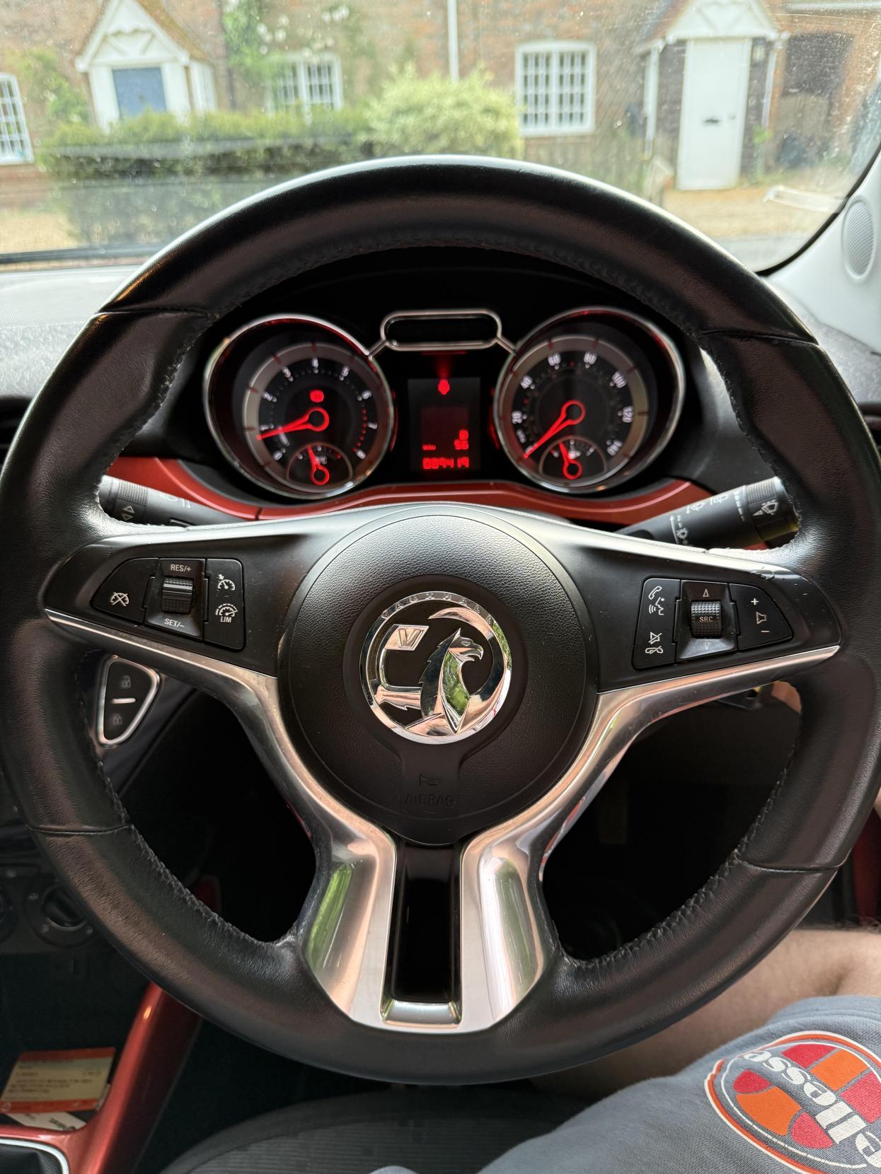 Vauxhall ADAM 1.4 16v JAM Hatchback 3dr Petrol Manual Euro 5 (87 ps)
